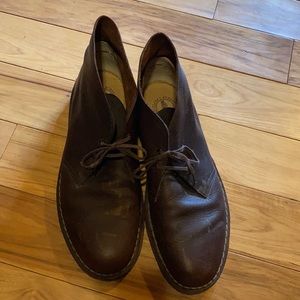 Clarks Men's Brown Leather Chukka Boots